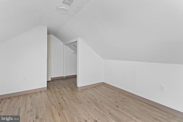 6 BUTTS AVE, Bordentown, NJ 08505