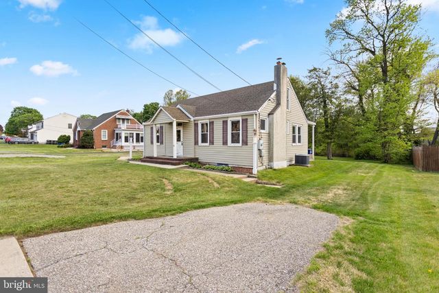 6 BUTTS AVE, Bordentown, NJ 08505