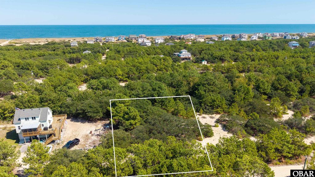 Image 6 of property listing at 2277 W Bluefish Crescent, Corolla, NC 27927