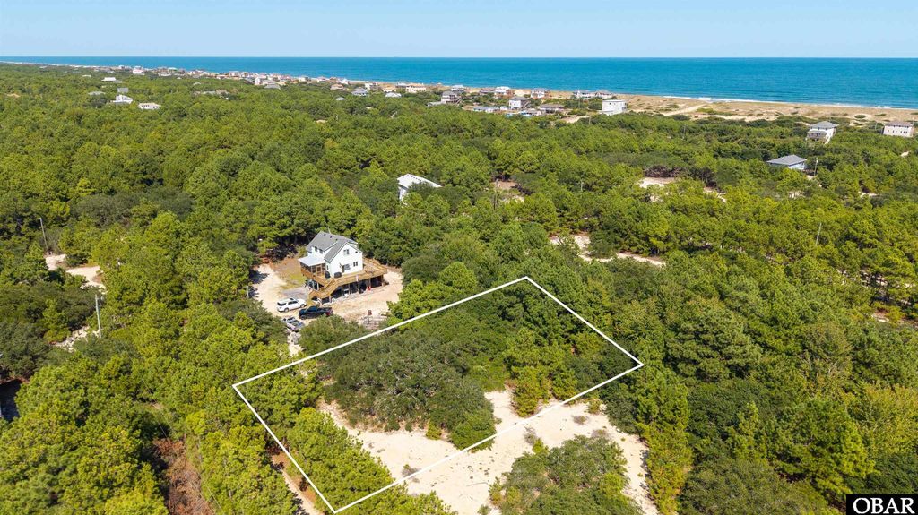 Image 10 of property listing at 2277 W Bluefish Crescent, Corolla, NC 27927