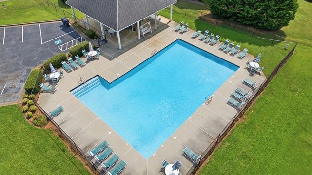 4169 Chatham View Drive, Buford, GA 30518