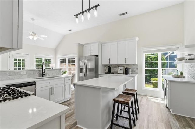 4169 Chatham View Drive, Buford, GA 30518