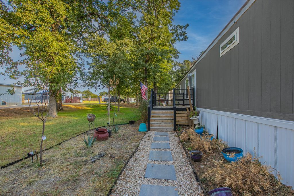 6612 Timberhaven Court, Granbury, TX 76049 — photo 5