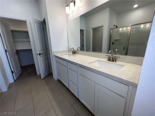 230 Wewatta Avenue, Henderson, NV 89011