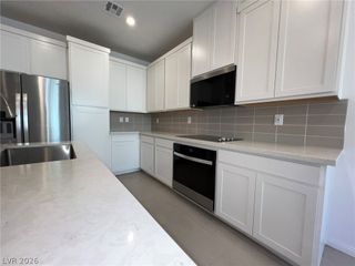 230 Wewatta Avenue, Henderson, NV 89011