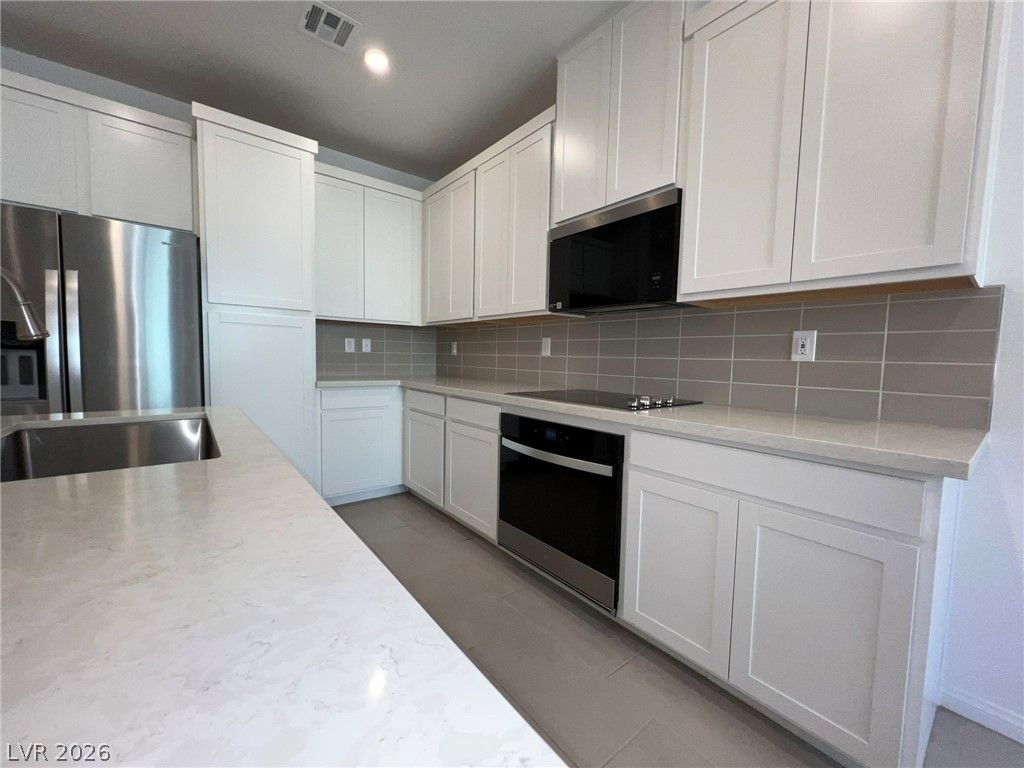 230 Wewatta Avenue, Henderson, NV 89011