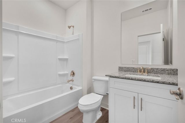 14792 Desert Lily Court, Apple Valley, CA 92307