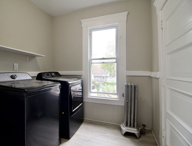 60 Howes St 2, Springfield, MA 01118