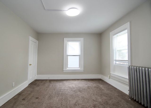 60 Howes St 2, Springfield, MA 01118