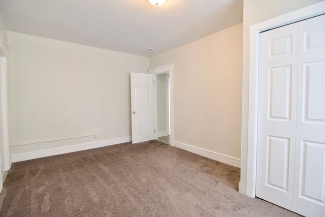 60 Howes St 2, Springfield, MA 01118