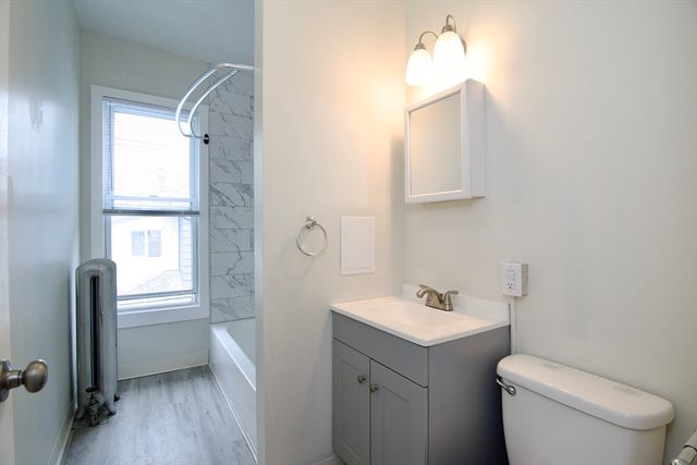 60 Howes St 2, Springfield, MA 01118