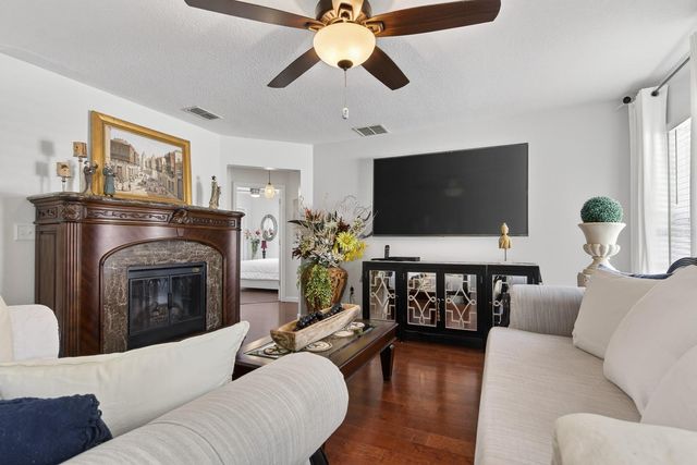 10352 MOSHIE LANE, San Antonio, FL 33576