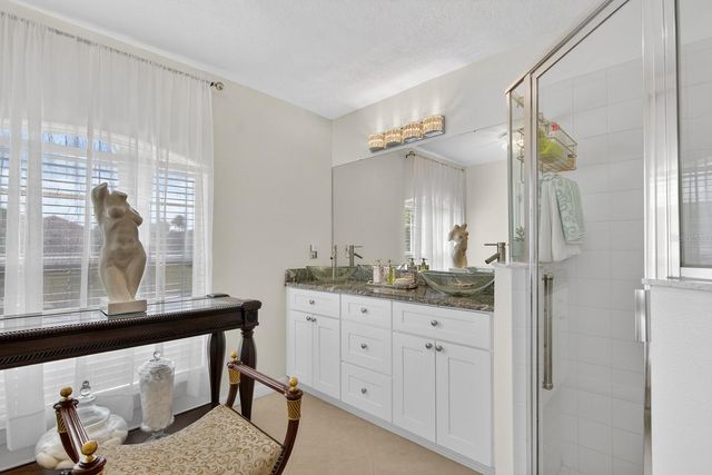 10352 MOSHIE LANE, San Antonio, FL 33576