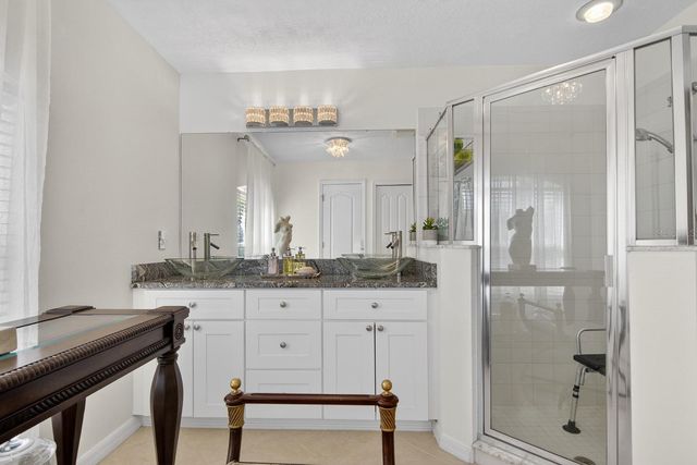 10352 MOSHIE LANE, San Antonio, FL 33576