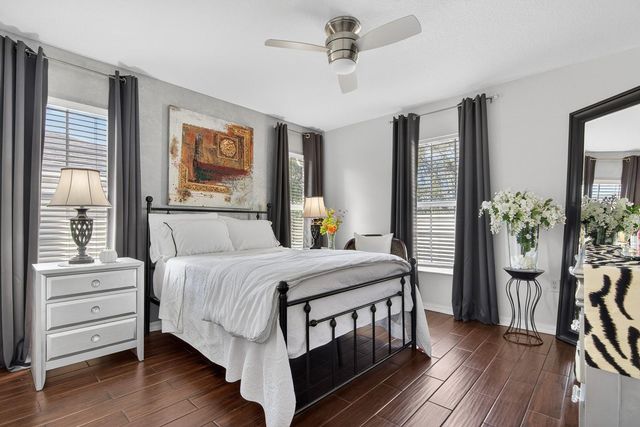 10352 MOSHIE LANE, San Antonio, FL 33576