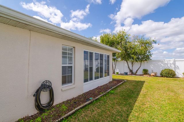 10352 MOSHIE LANE, San Antonio, FL 33576