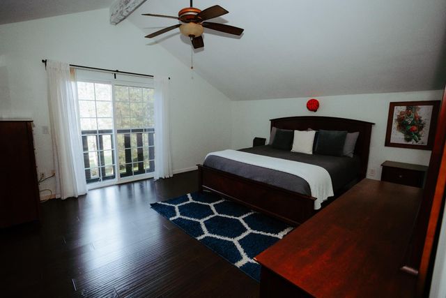 1325 Boole Rd, Applegate, CA 95703