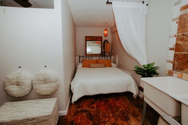 1325 Boole Rd, Applegate, CA 95703