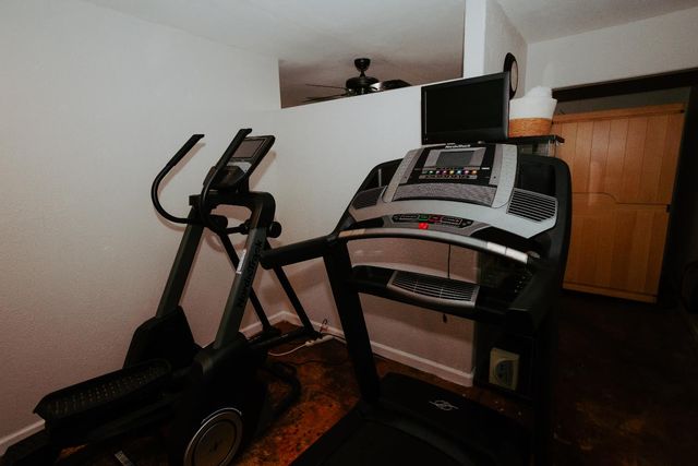 1325 Boole Rd, Applegate, CA 95703