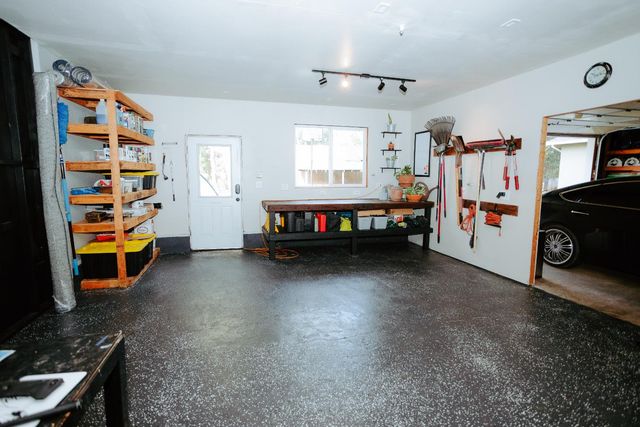 1325 Boole Rd, Applegate, CA 95703