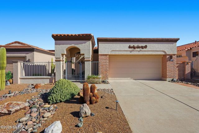 4927 S Gloria View Court, Green Valley, AZ 85622