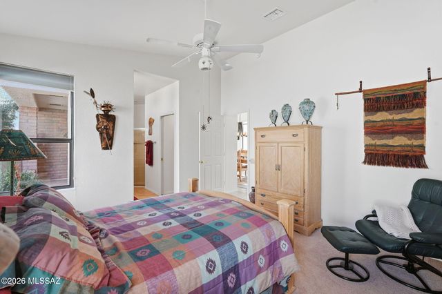 4927 S Gloria View Court, Green Valley, AZ 85622