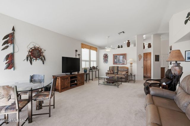 4927 S Gloria View Court, Green Valley, AZ 85622