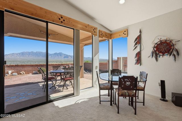 4927 S Gloria View Court, Green Valley, AZ 85622