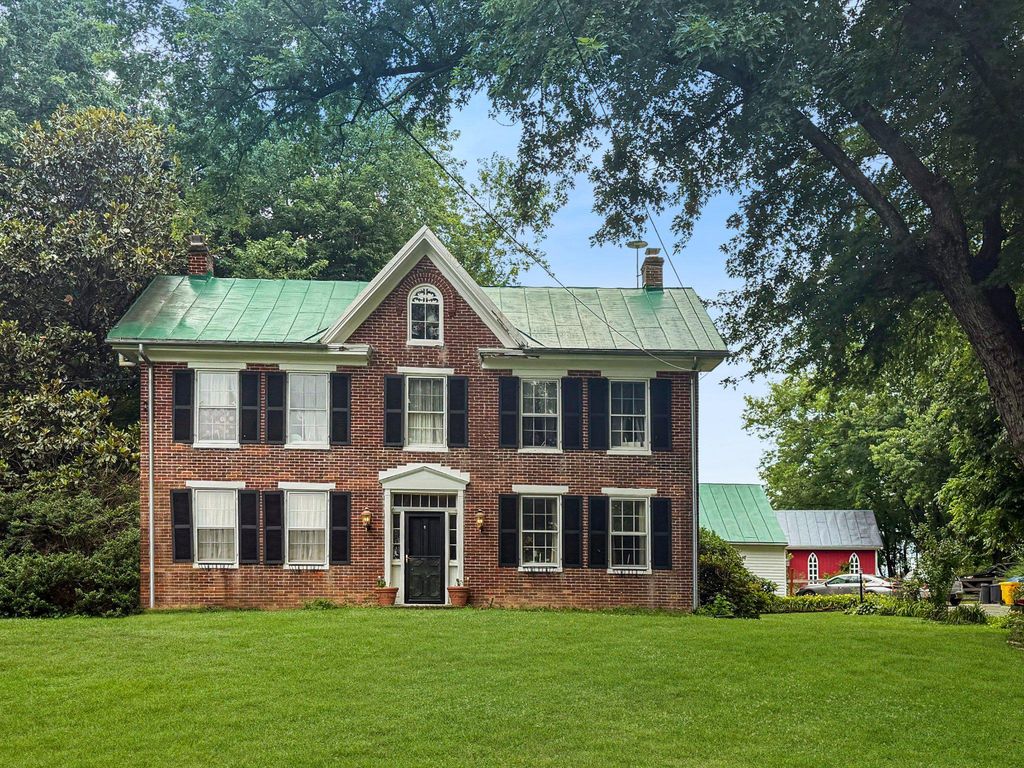 15520 HANOVER PIKE, Upperco, MD 21155