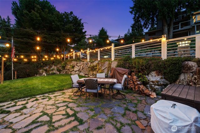 16231 Valhalla Drive, Bothell, WA 98011