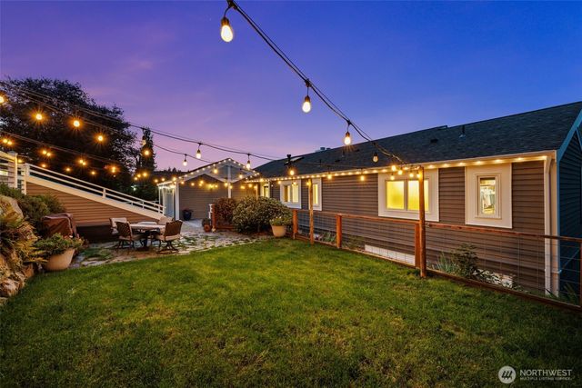 16231 Valhalla Drive, Bothell, WA 98011