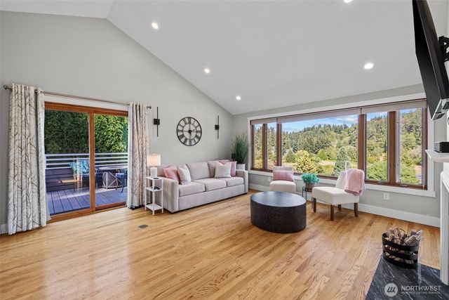16231 Valhalla Drive, Bothell, WA 98011