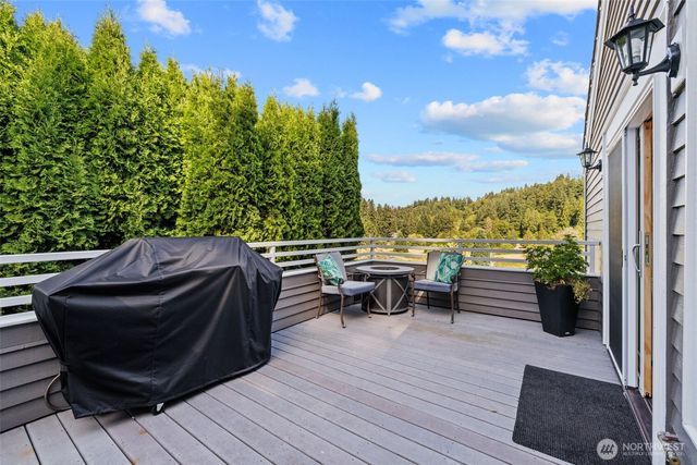 16231 Valhalla Drive, Bothell, WA 98011