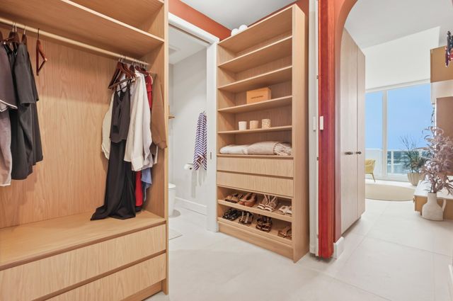 1945 S OCEAN Drive 2408, Hallandale Beach, FL 33009