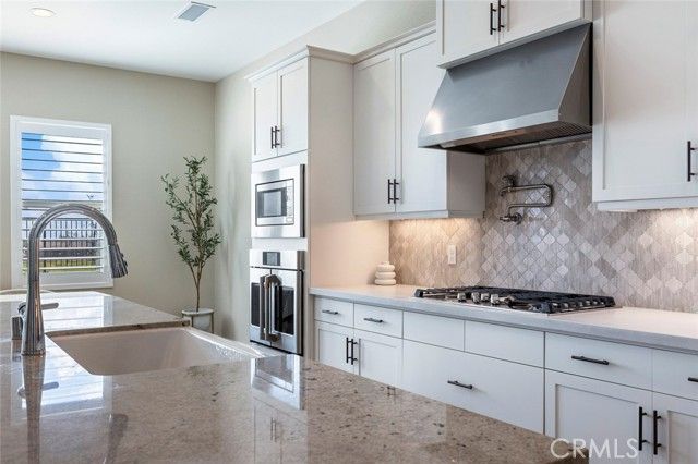 944 Horizon Drive, Madera, CA 93636