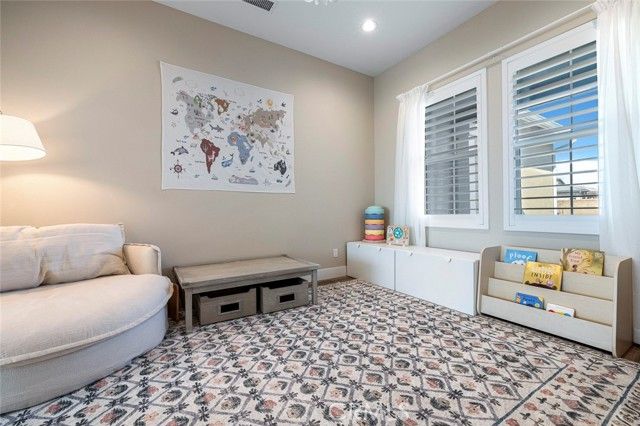 944 Horizon Drive, Madera, CA 93636