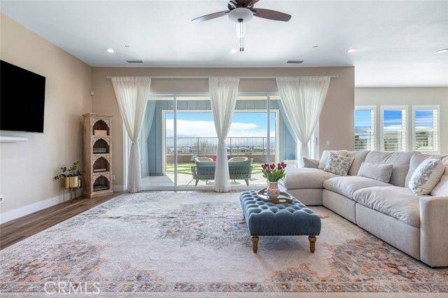 944 Horizon Drive, Madera, CA 93636