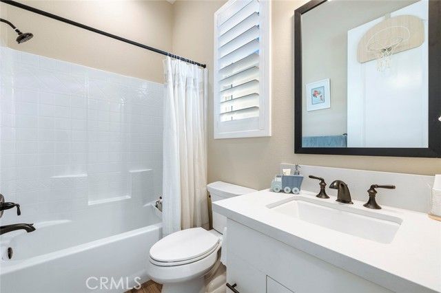 944 Horizon Drive, Madera, CA 93636