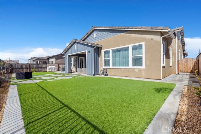 944 Horizon Drive, Madera, CA 93636