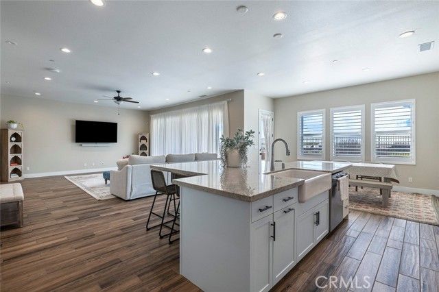 944 Horizon Drive, Madera, CA 93636