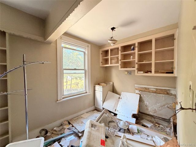 132 N Miller Street, Newburgh, NY 12550