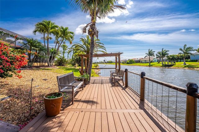 1141 ROTONDA CIRCLE, Rotonda West, FL 33947