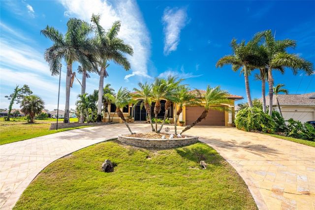 1141 ROTONDA CIRCLE, Rotonda West, FL 33947