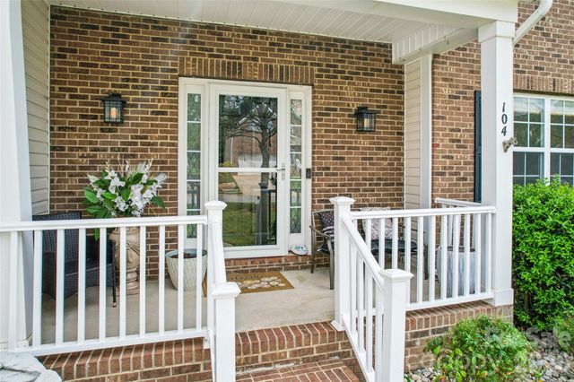 104 Planters Drive, Statesville, NC 28677
