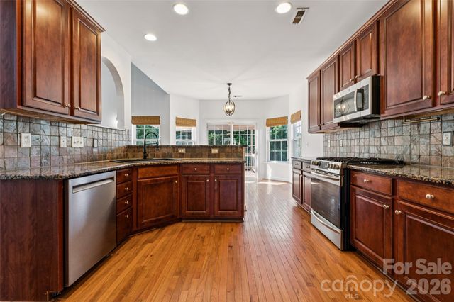 104 Planters Drive, Statesville, NC 28677