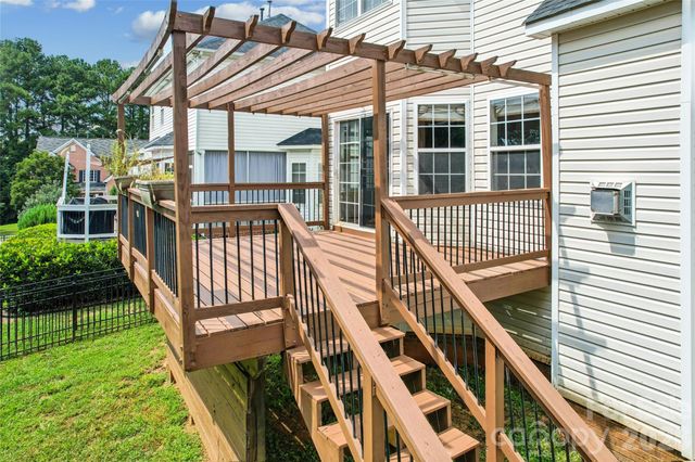 104 Planters Drive, Statesville, NC 28677