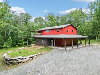 1785 St John Rd, Lascassas, TN 37085