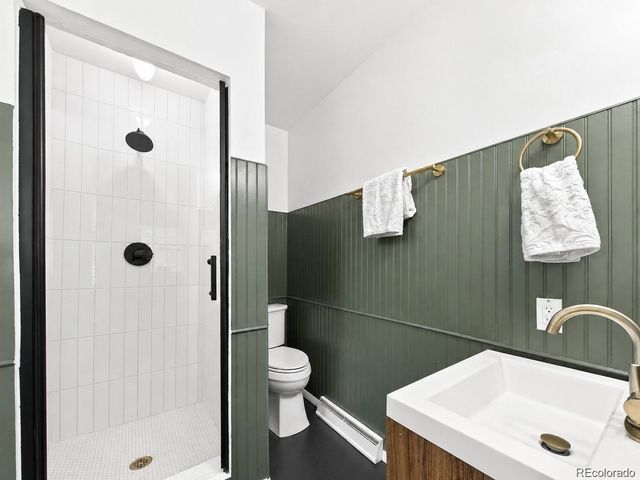 995 Zinnia Street, Golden, CO 80401