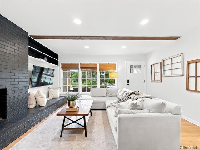 995 Zinnia Street, Golden, CO 80401