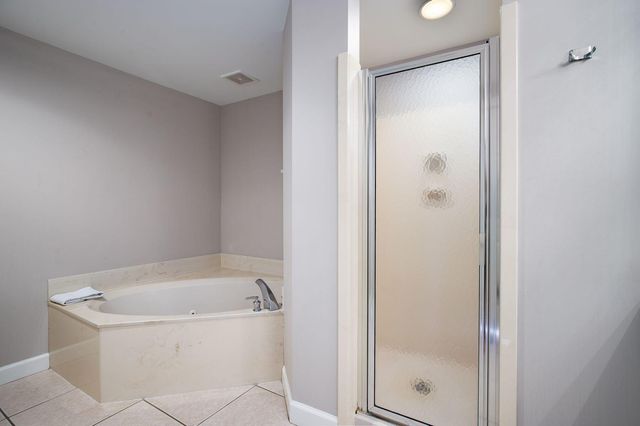 1751 E Scenic Highway 98 202, Destin, FL 32541